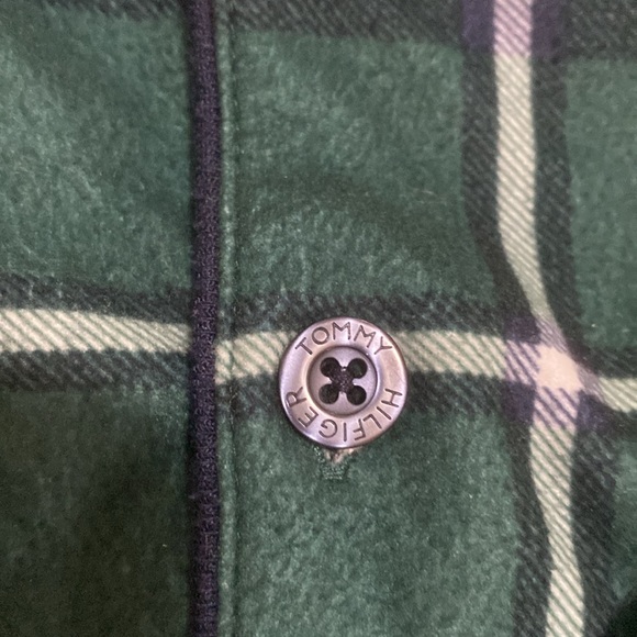 Tommy Hilfiger Boys Flannel PJs - Picture 5 of 5